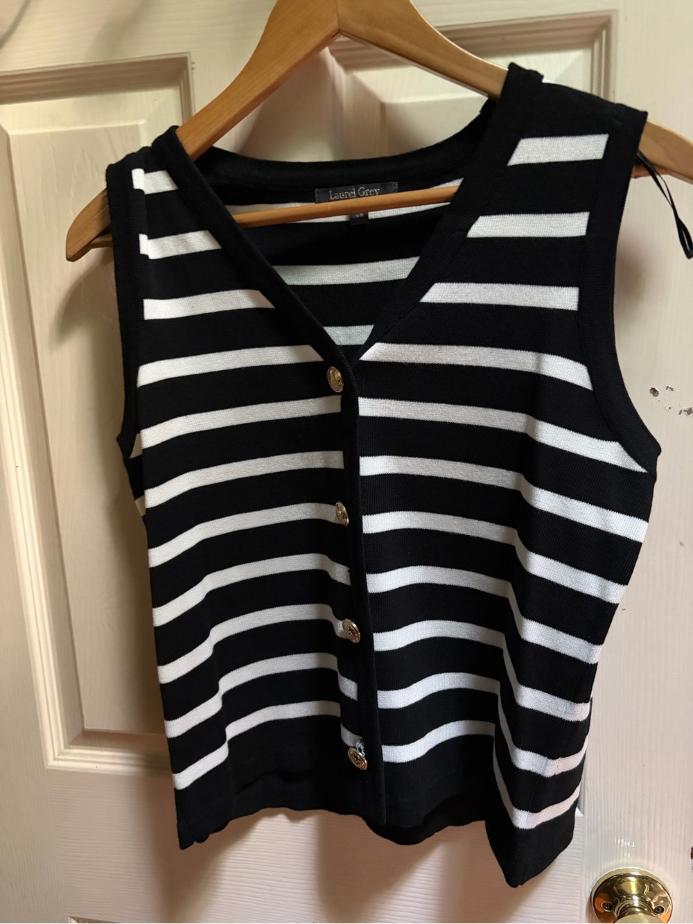 Black & White Striped Sleeveless Button-Down Top